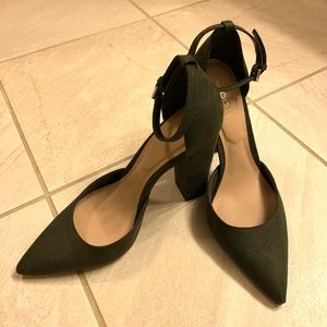 Aldo Green Suede Heels